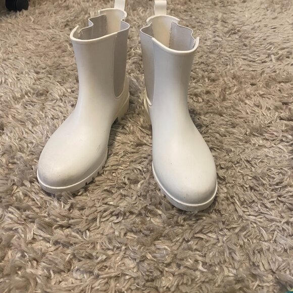 Chelsea Rainboots - Picture 5 of 9